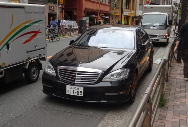 Mercedes-Benz S 63 AMG W221 2011