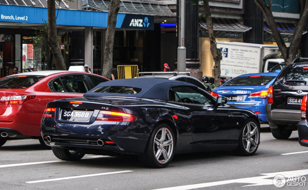 Aston Martin DB9 Volante