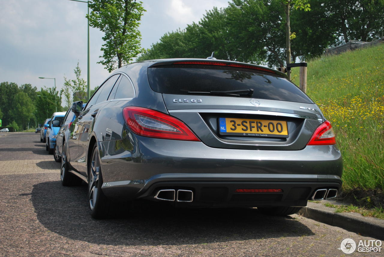 Mercedes-Benz CLS 63 AMG X218 Shooting Brake