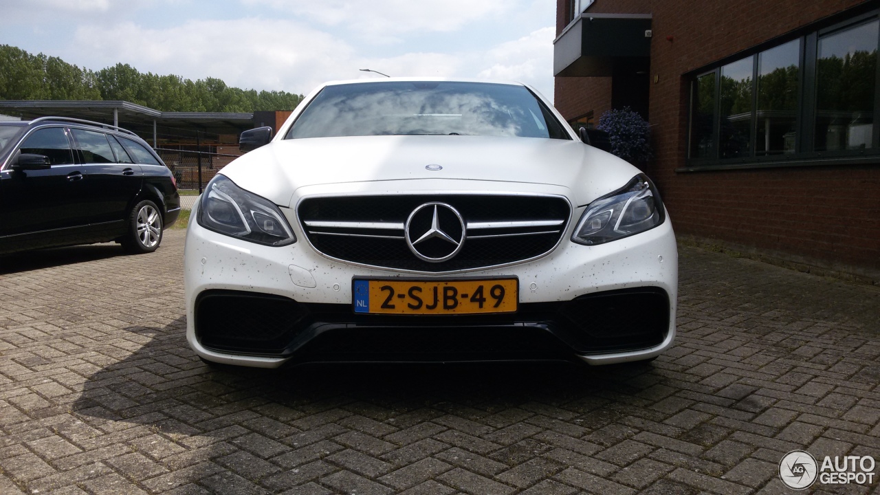 Mercedes-Benz E 63 AMG S W212