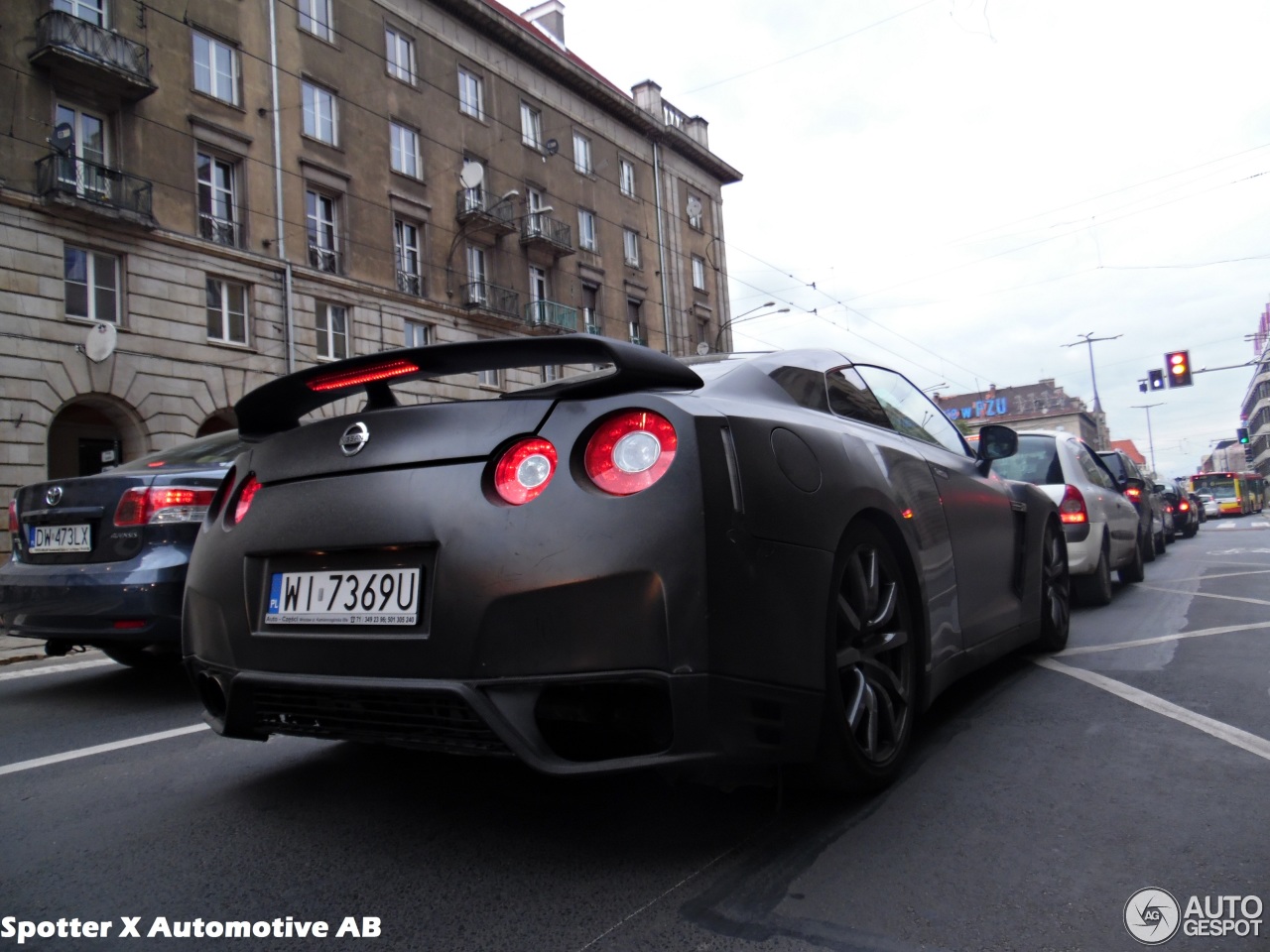 Nissan GT-R 2013