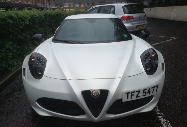 Alfa Romeo 4C Launch Edition