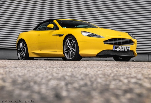 Aston Martin DB9 Volante 2013