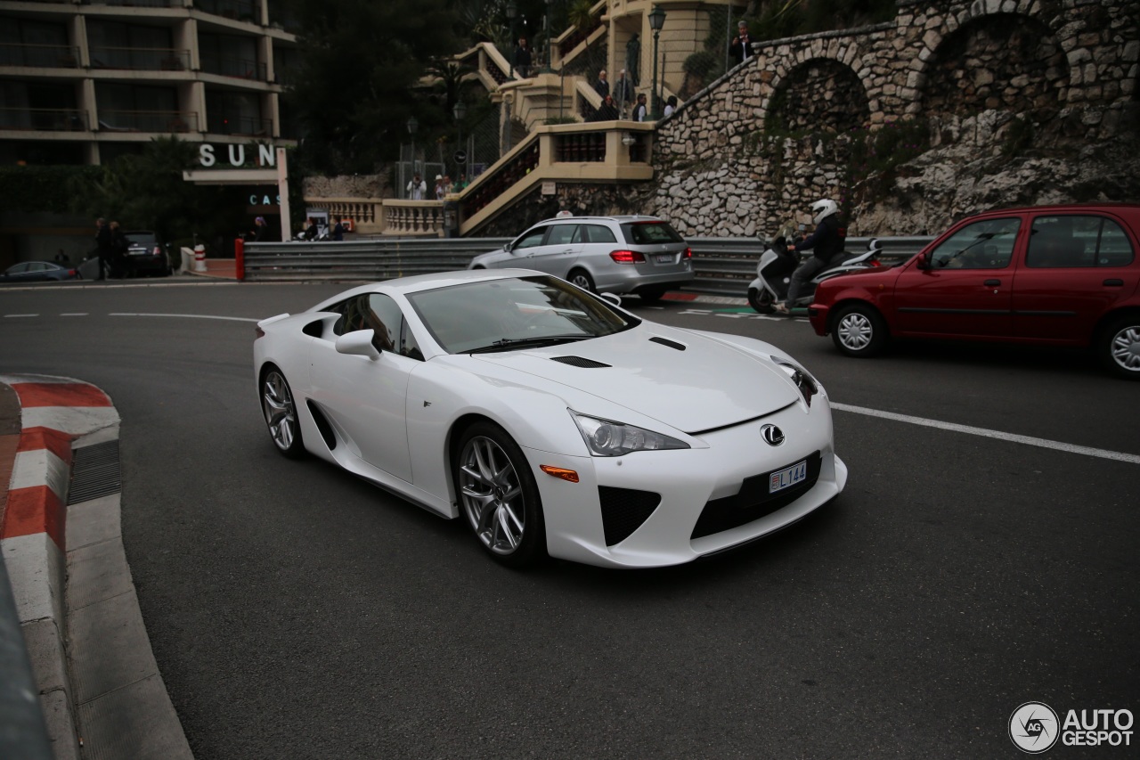 Lexus LFA