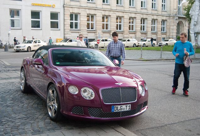 Bentley Continental GTC 2012