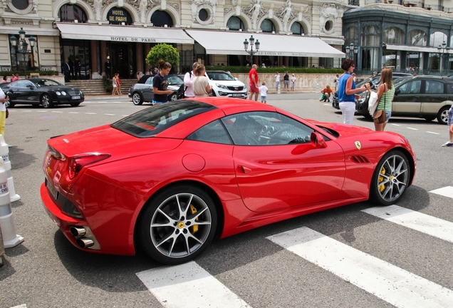 Ferrari California