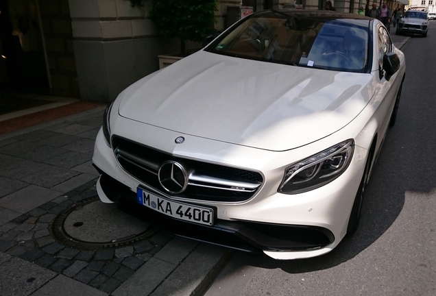 Mercedes-Benz S 63 AMG Coupé C217