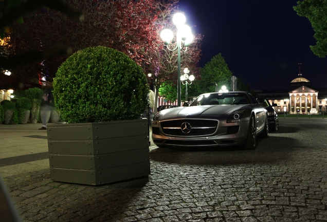 Mercedes-Benz SLS AMG