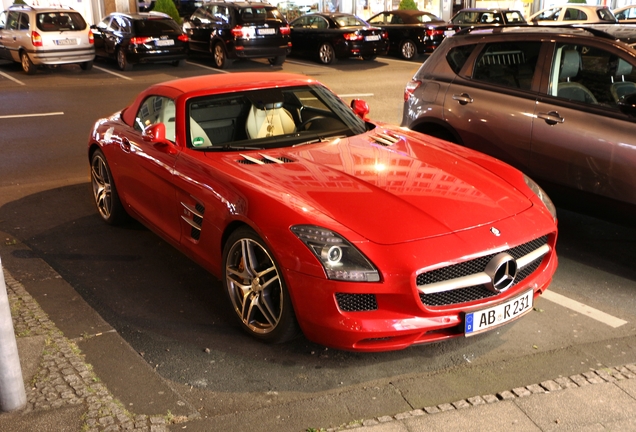 Mercedes-Benz SLS AMG Roadster