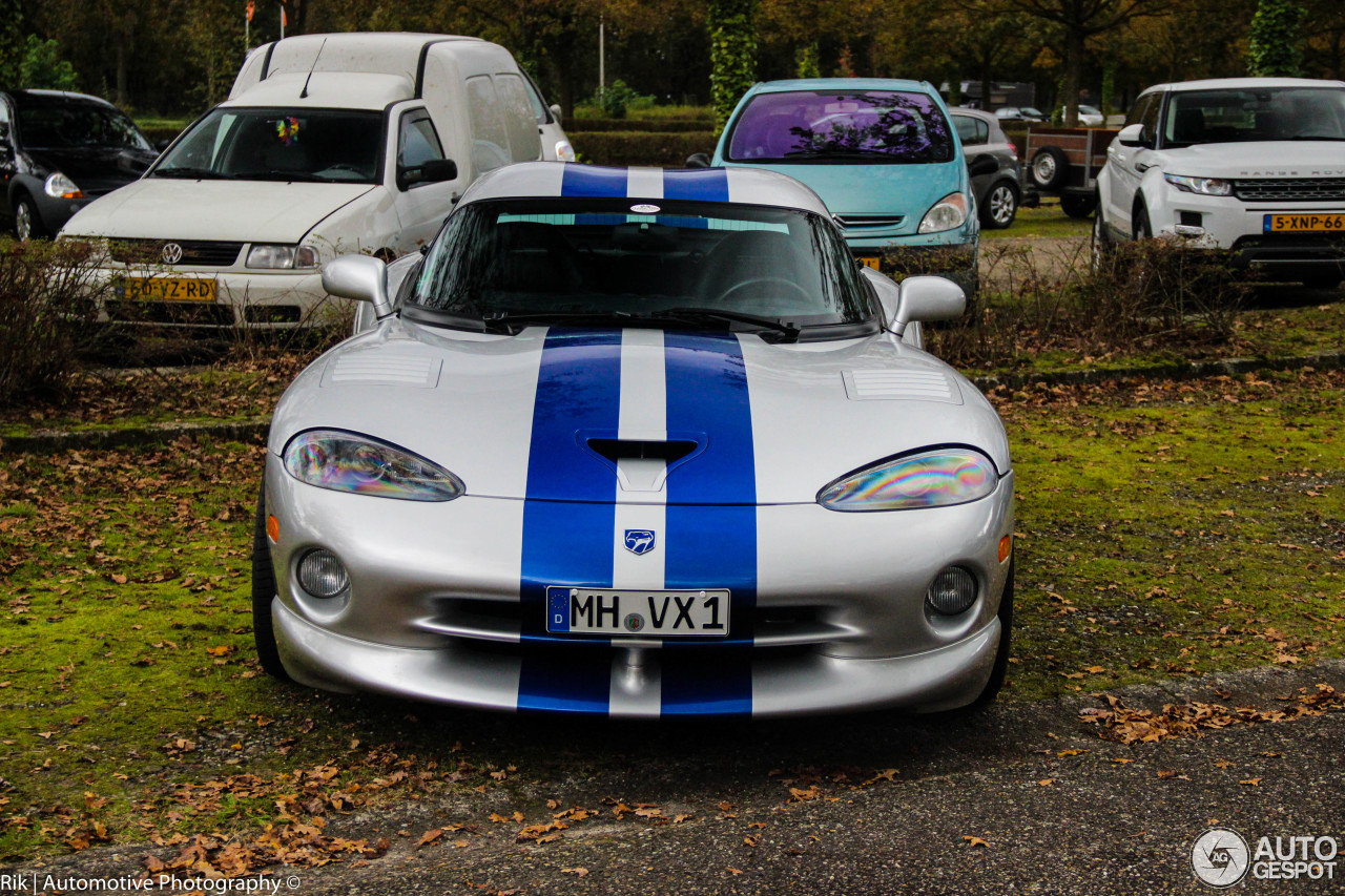 Chrysler Viper GTS