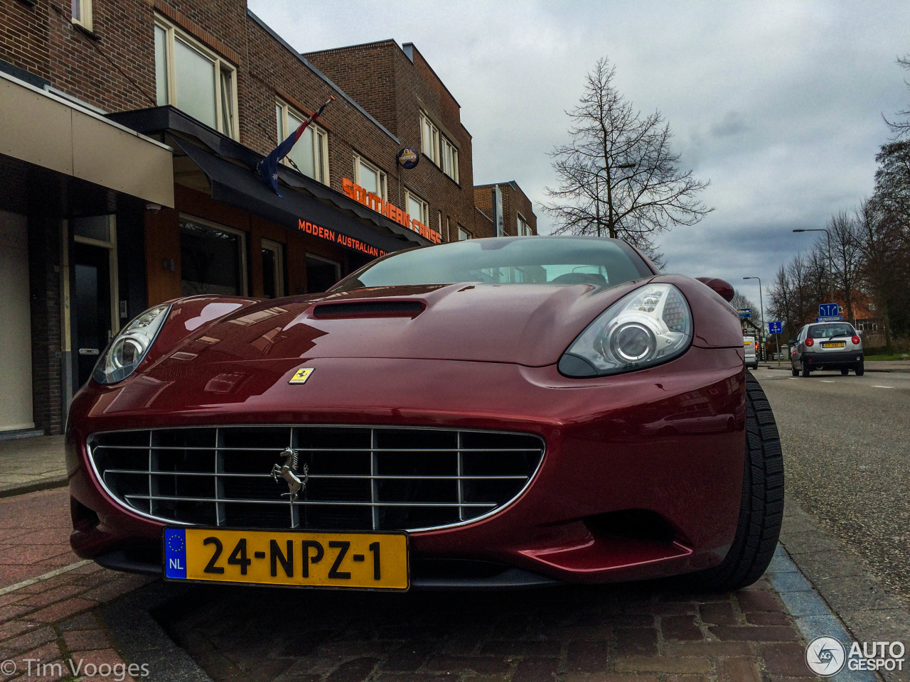 Ferrari California