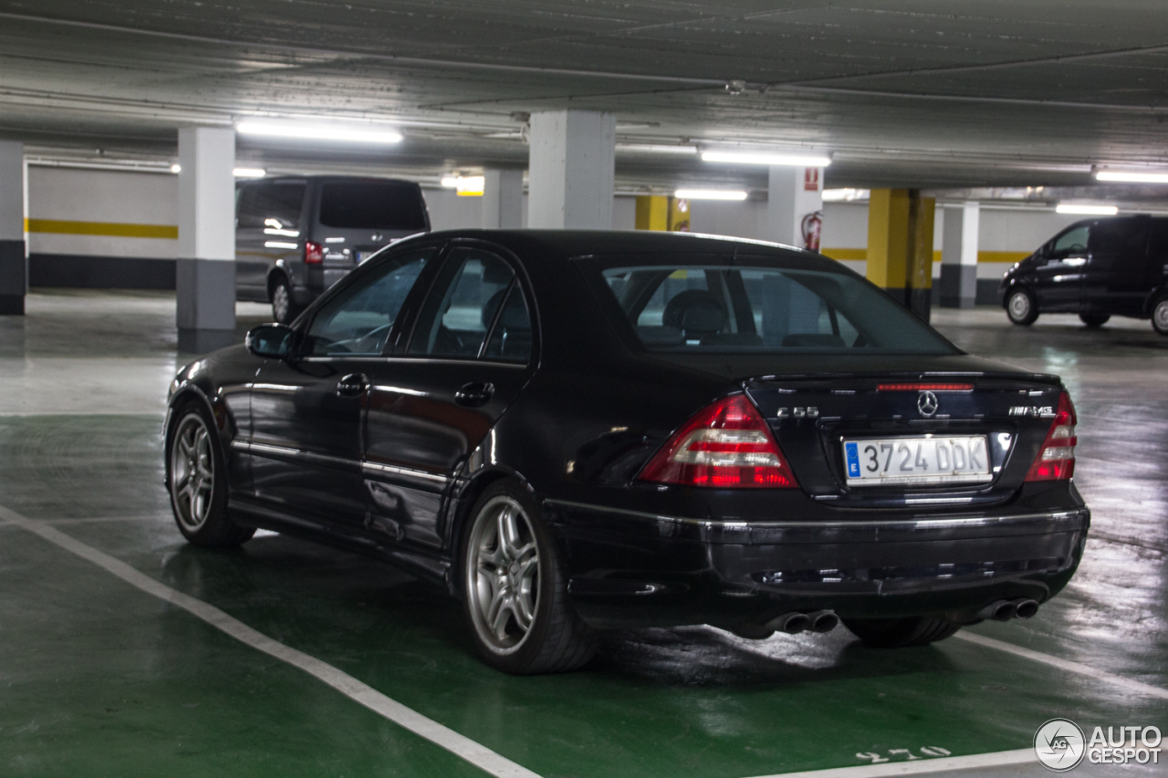 Mercedes-Benz C 55 AMG