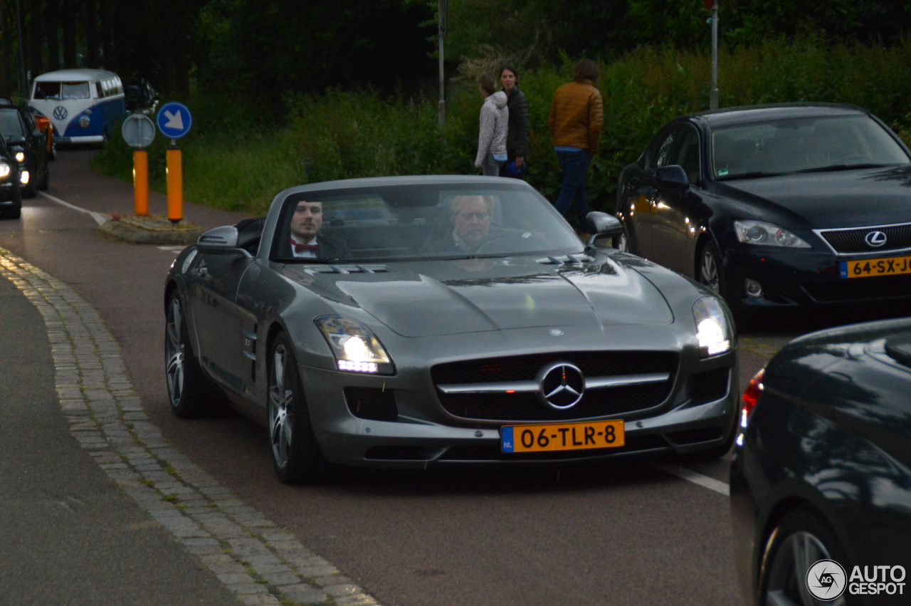 Mercedes-Benz SLS AMG Roadster