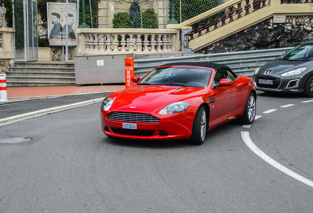 Aston Martin DB9 Volante 2010