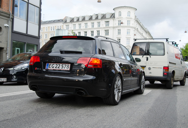 Audi RS4 Avant B7