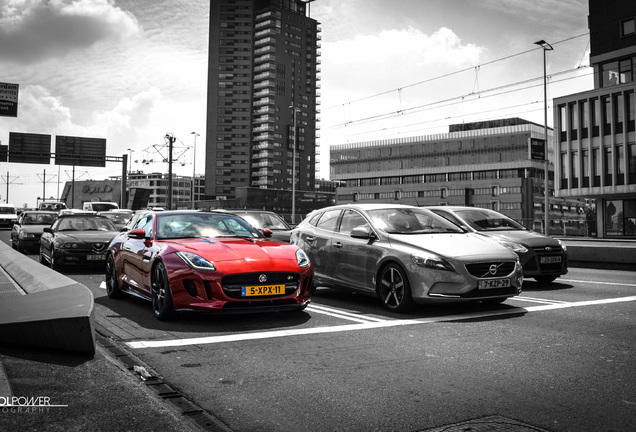 Jaguar F-TYPE R Coupé