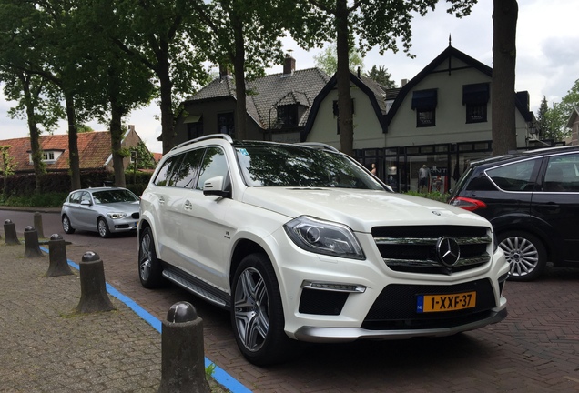 Mercedes-Benz GL 63 AMG X166