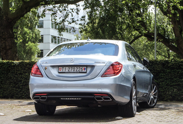 Mercedes-Benz S 63 AMG V222