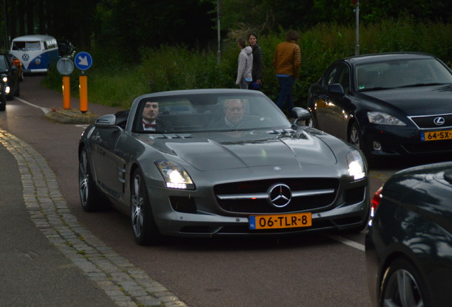 Mercedes-Benz SLS AMG Roadster