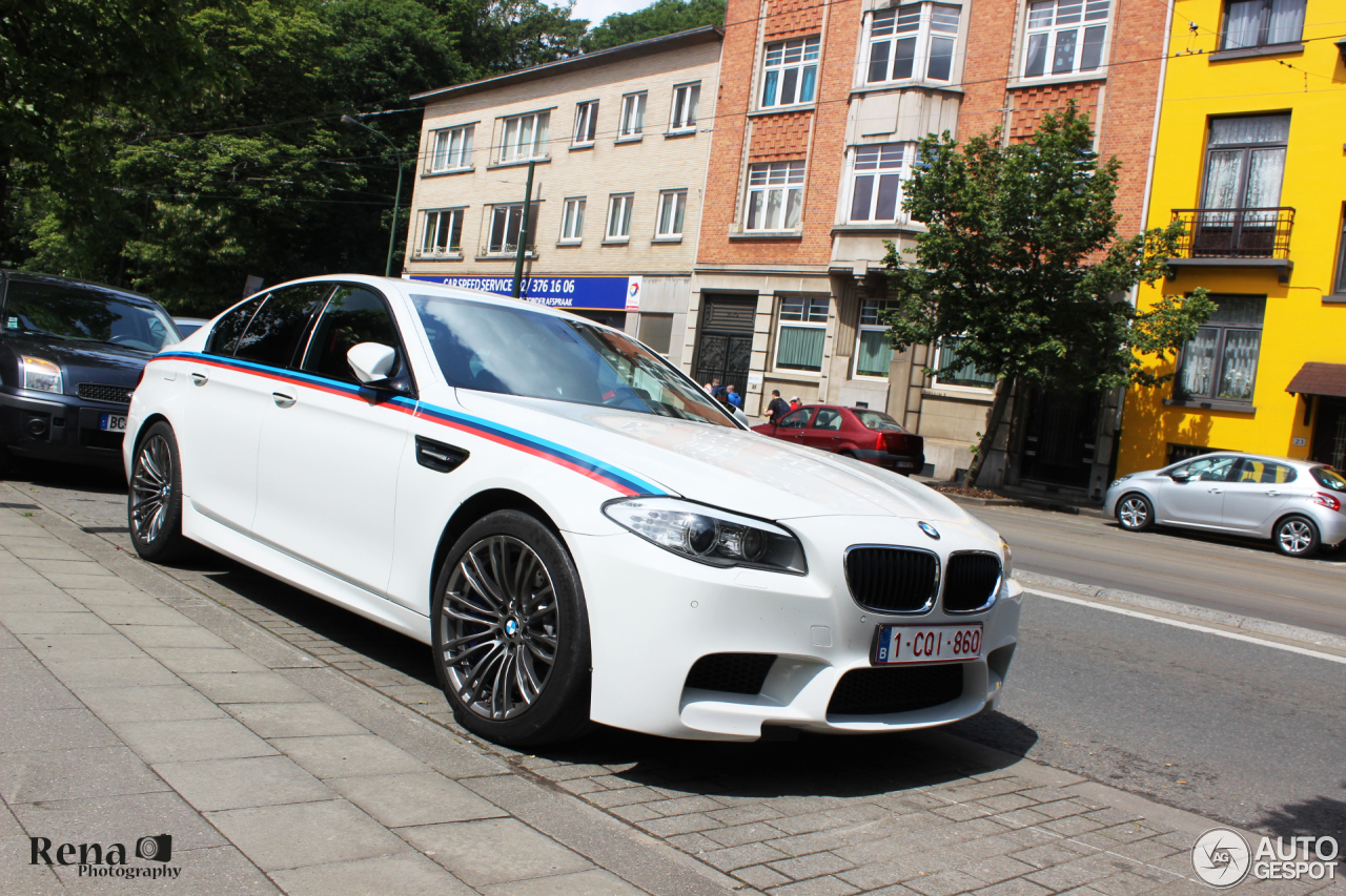 BMW M5 F10 2011