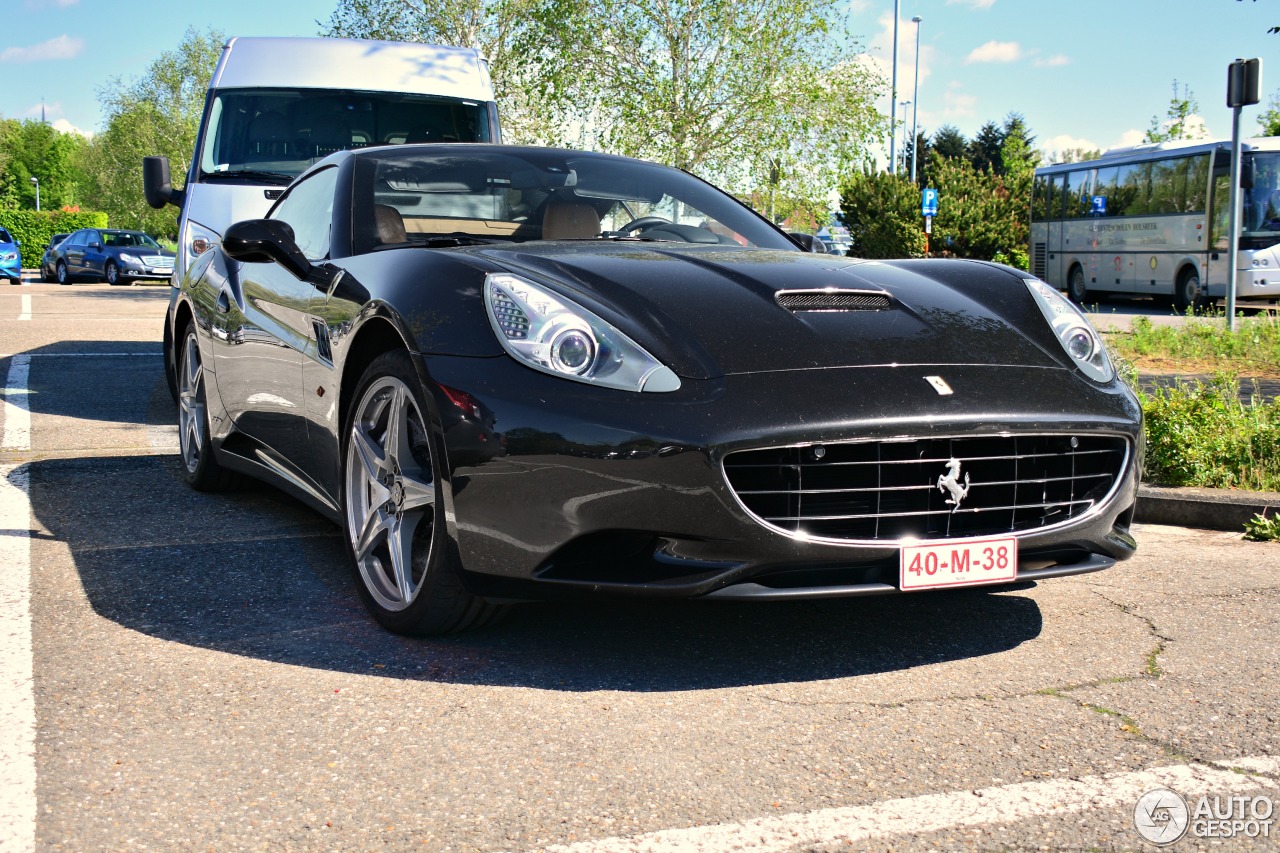 Ferrari California