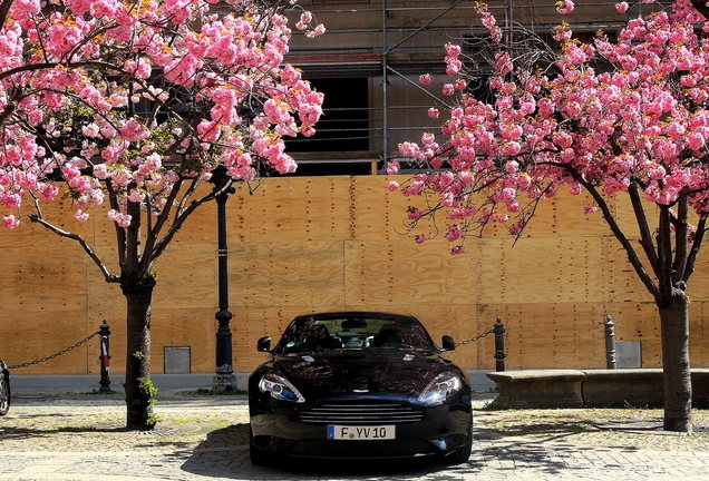 Aston Martin DB9 2013