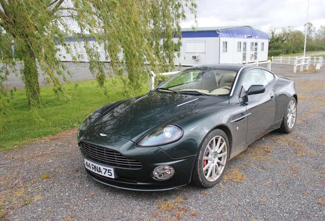 Aston Martin Vanquish S