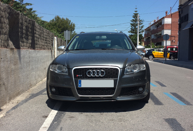 Audi RS4 Avant B7