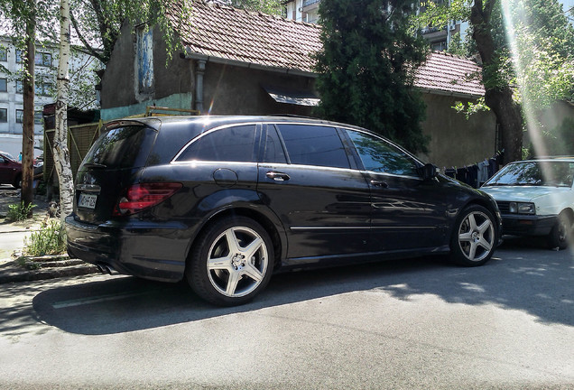 Mercedes-Benz R 63 AMG