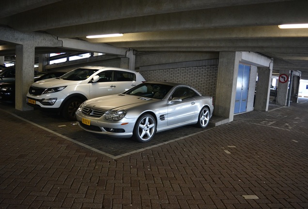 Mercedes-Benz SL 55 AMG R230