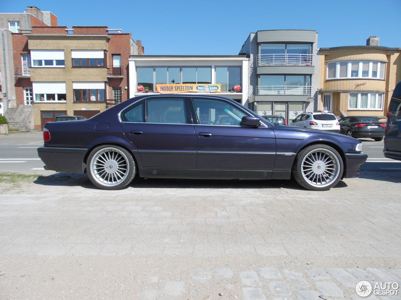 Alpina B12 5.7