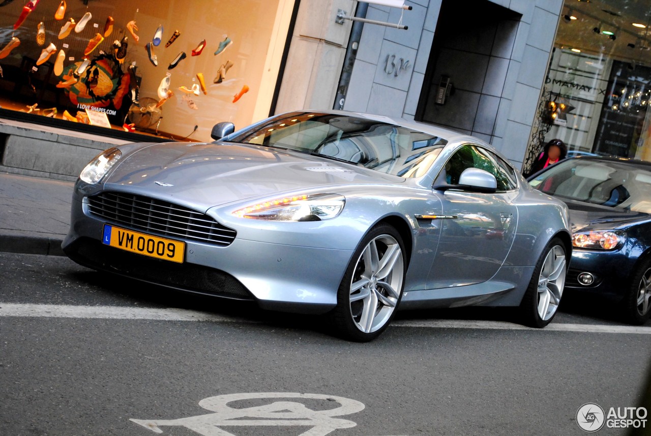 Aston Martin DB9 2013