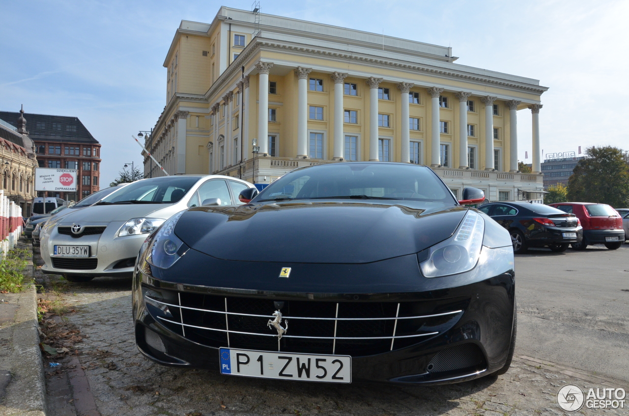 Ferrari FF