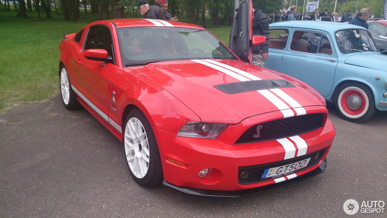 Ford Mustang Shelby GT500 2011