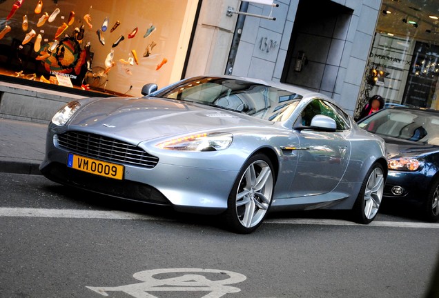 Aston Martin DB9 2013