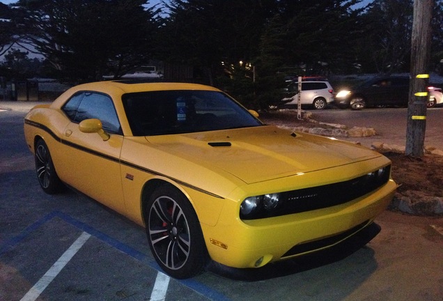 Dodge Challenger SRT-8 392 Yellow Jacket