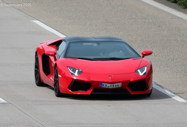 Lamborghini Aventador LP700-4 Roadster