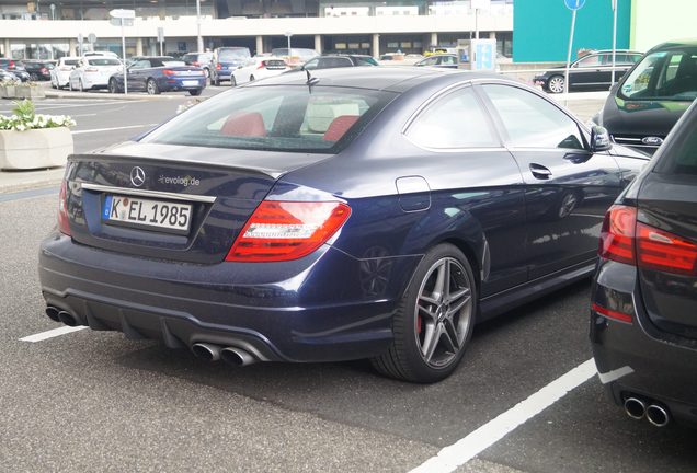 Mercedes-Benz C 63 AMG Coupé