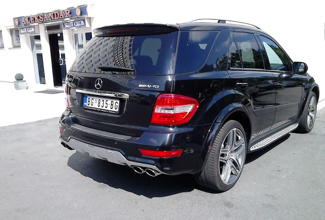 Mercedes-Benz ML 63 AMG W164 2009