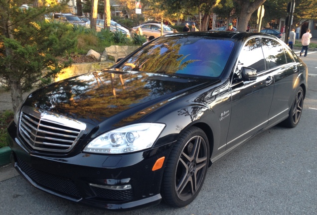 Mercedes-Benz S 63 AMG W221 2011