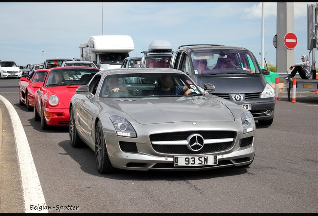 Mercedes-Benz SLS AMG