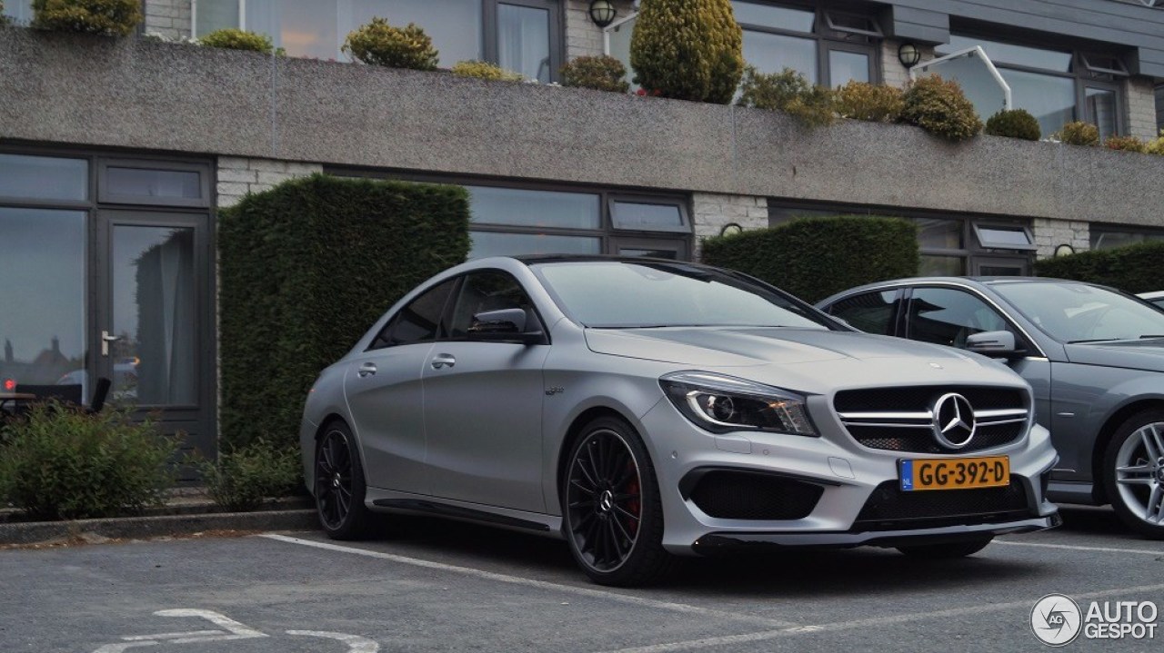 Mercedes-Benz CLA 45 AMG C117