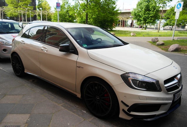 Mercedes-Benz A 45 AMG Edition 1