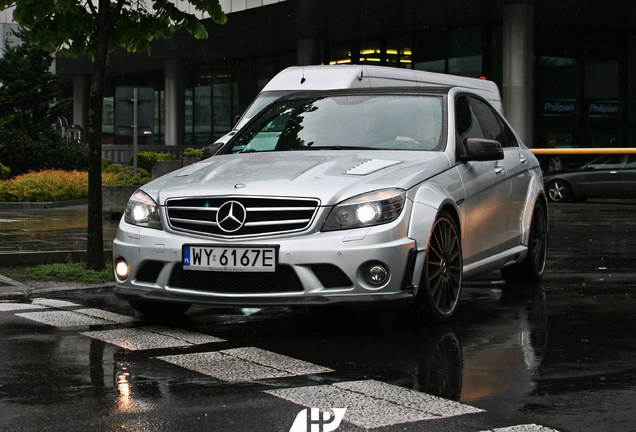 Mercedes-Benz Kleemann C 63 AMG