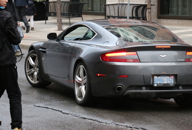 Aston Martin V8 Vantage