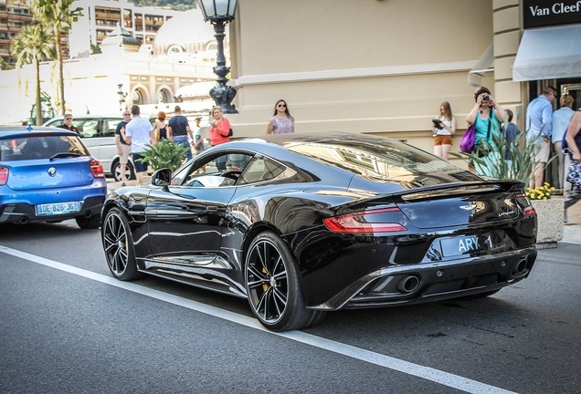 Aston Martin Vanquish 2013