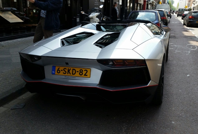 Lamborghini Aventador LP700-4 Roadster