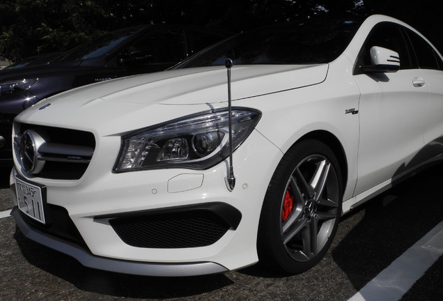 Mercedes-Benz CLA 45 AMG C117