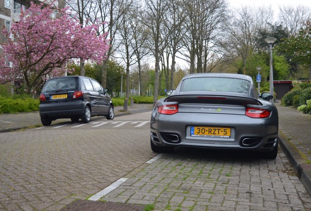 Porsche 997 Turbo S 918 Spyder Edition