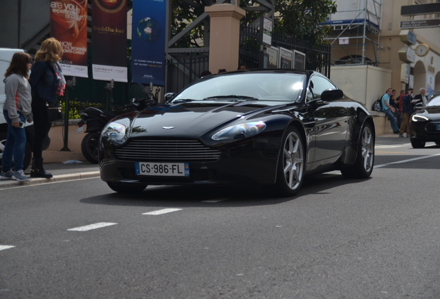 Aston Martin V8 Vantage